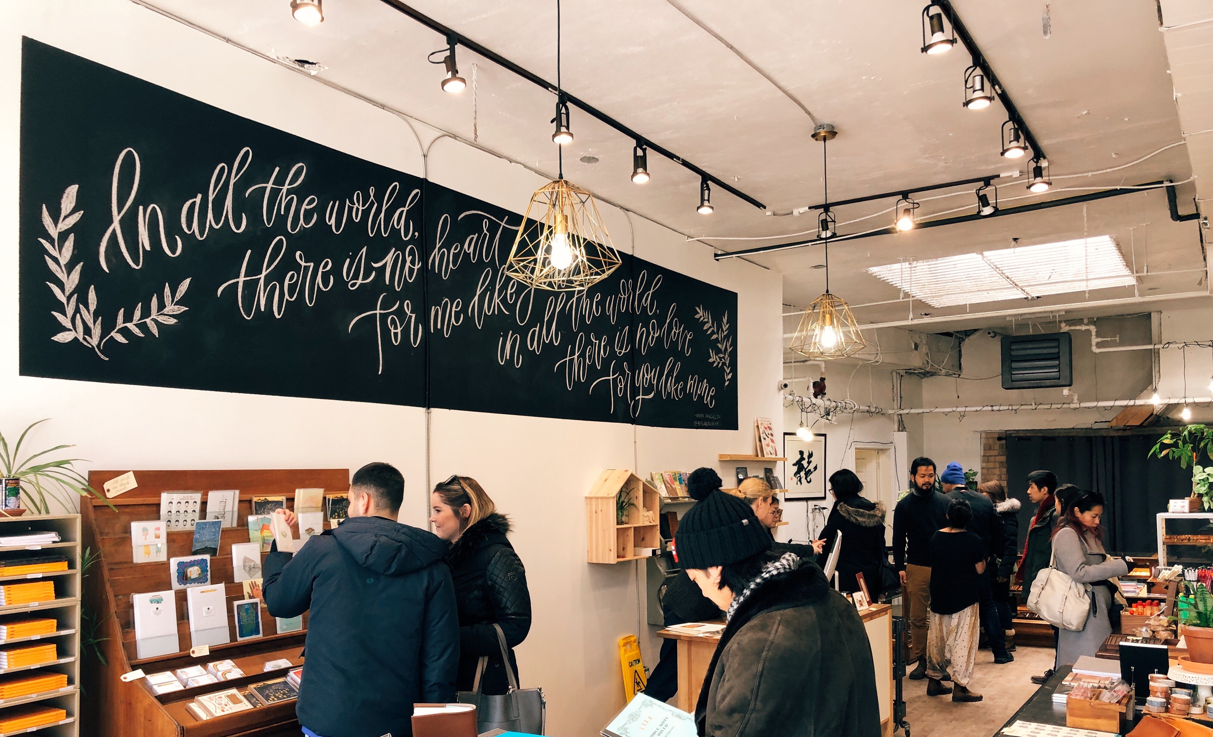 Dreamy Chalk Lettering at Wonderpens – Selah Paper